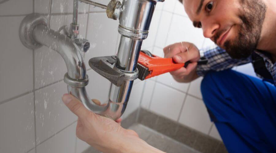 Professional emergency plumbing in McCune, KS